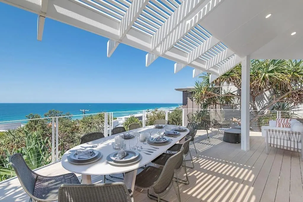 Seaviews At Sunshine Beach,4Bd, Pool Holiday home