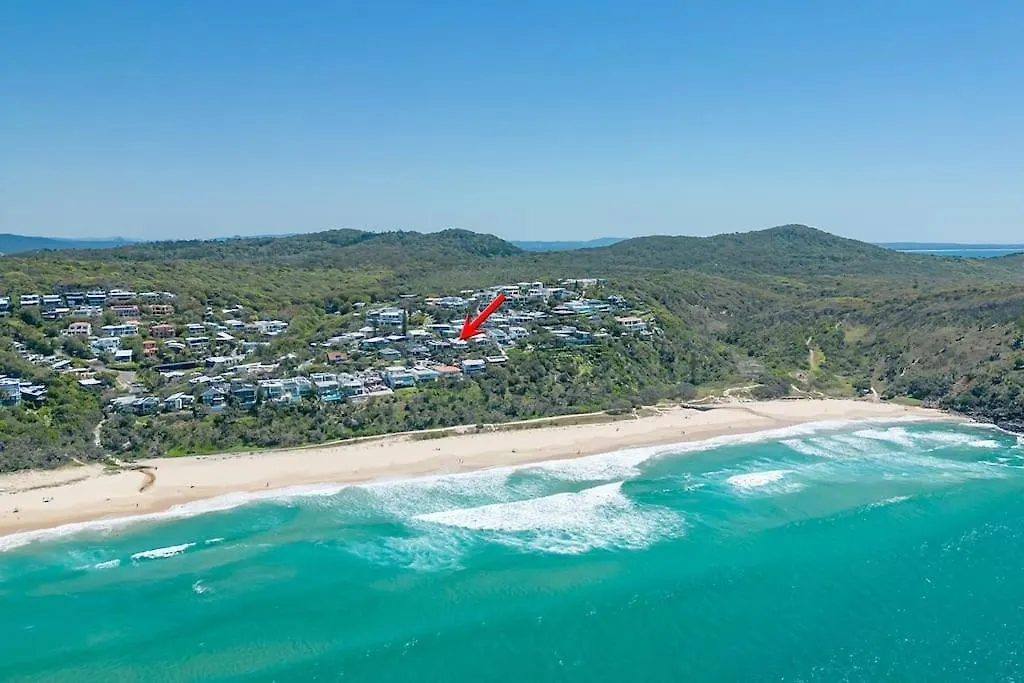 Holiday home Seaviews At Sunshine Beach,4Bd, Pool Australia