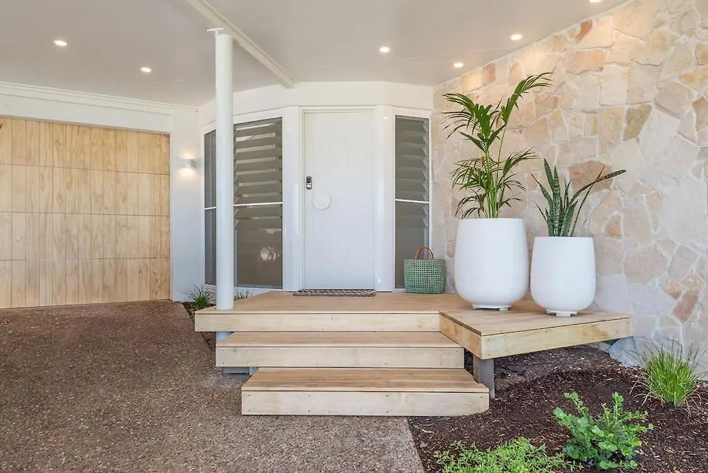 Seaviews At Sunshine Beach,4Bd, Pool