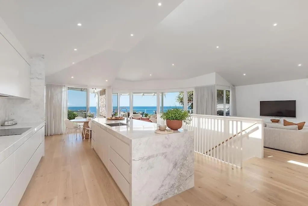 Holiday home Seaviews At Sunshine Beach,4Bd, Pool